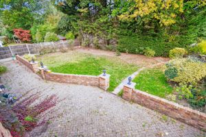 Photo 9- click for photo gallery